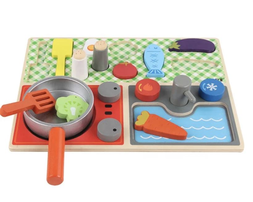 Wooden kitchen set